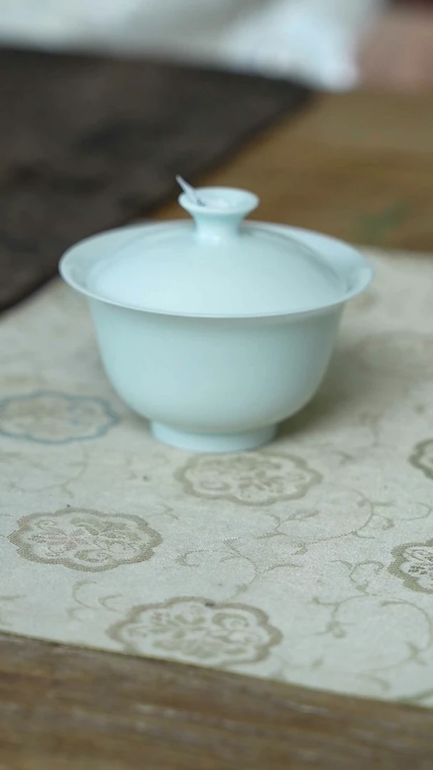 【闪购商品】/C54青釉素面小盖碗-微特