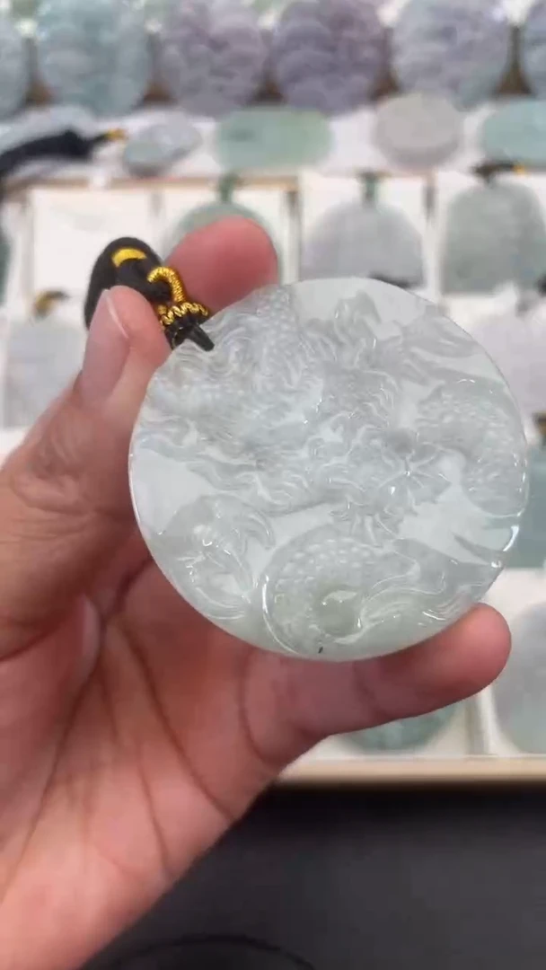 颈饰未镶嵌翡翠天然缅甸翡翠A货153