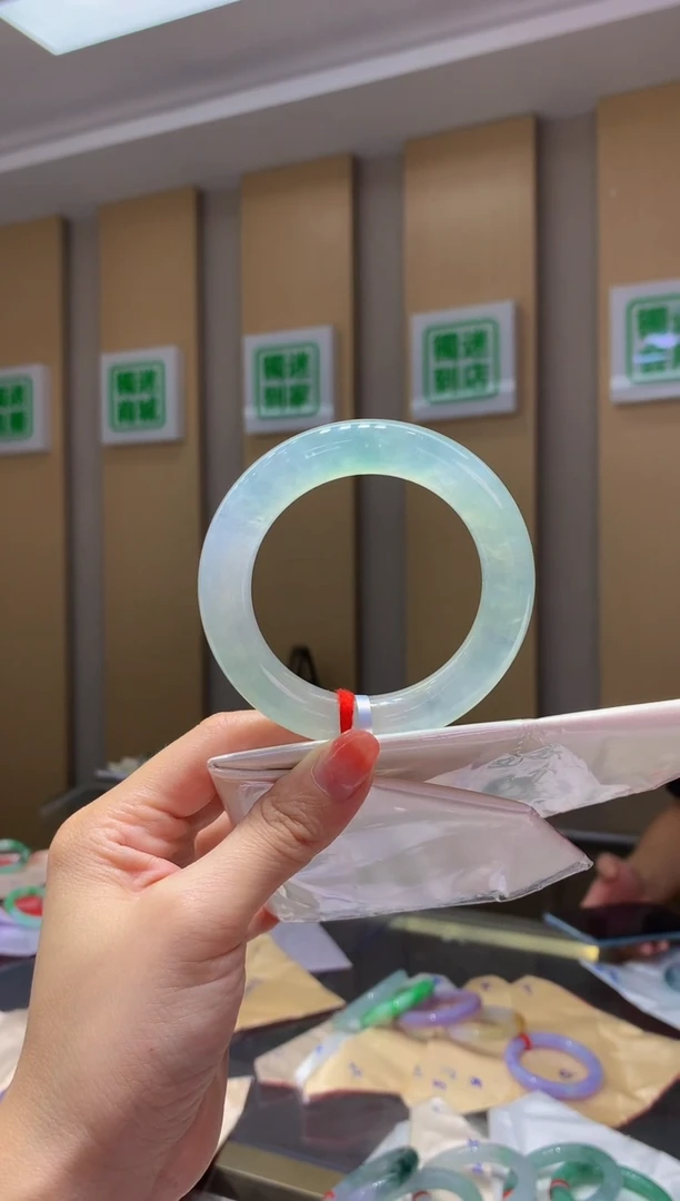 未镶嵌手镯翡翠-QQ20 全款32万 定金2万