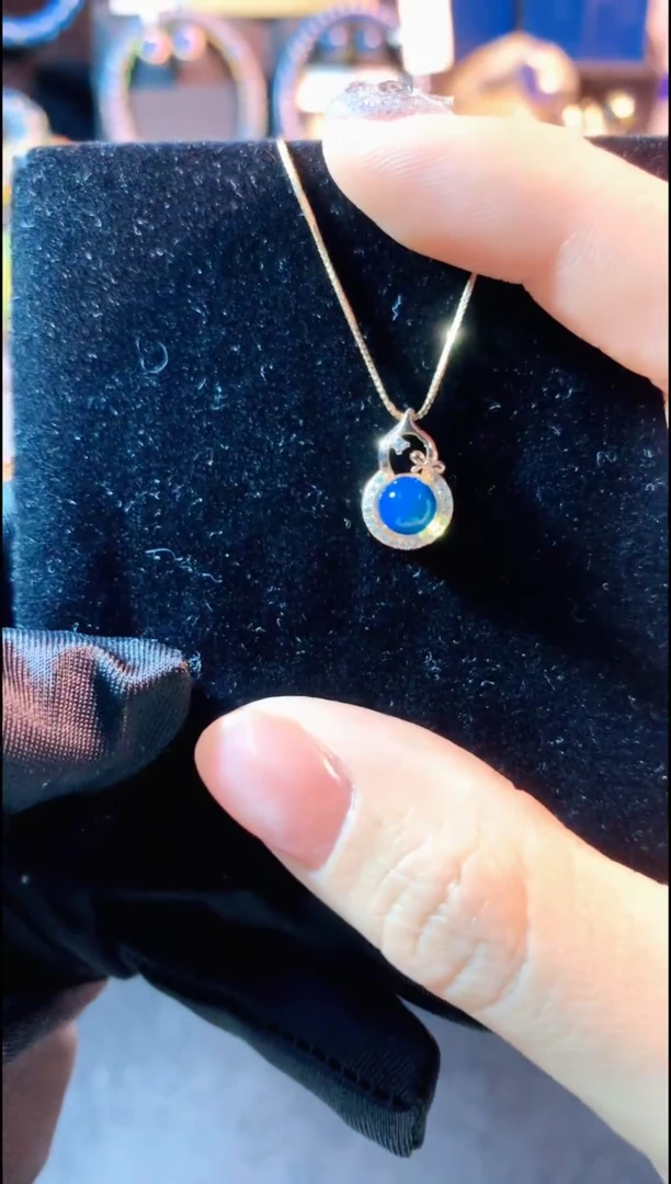 【闪购商品】琥珀颈饰银S925镀金镶嵌多米尼加银吊坠