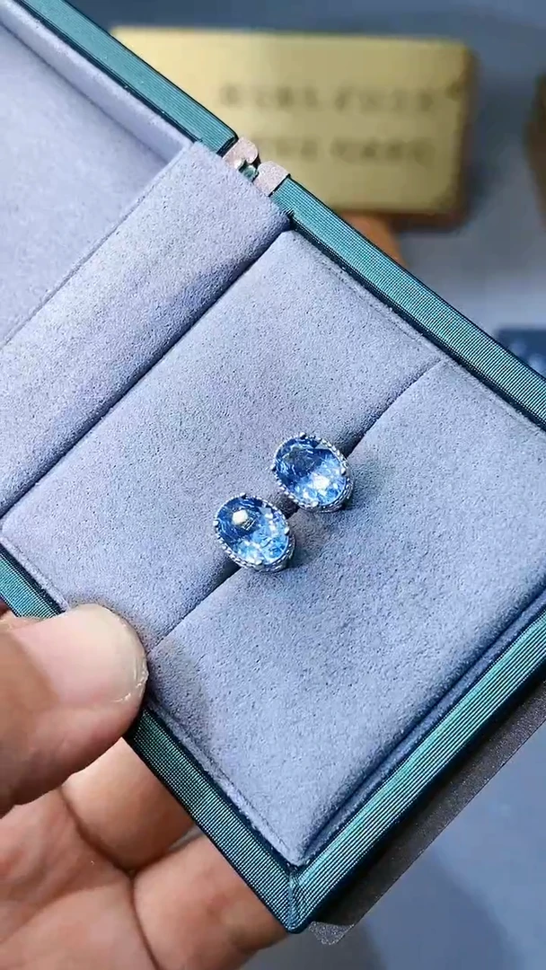 【闪购商品】海蓝宝石耳饰银S925镶嵌321