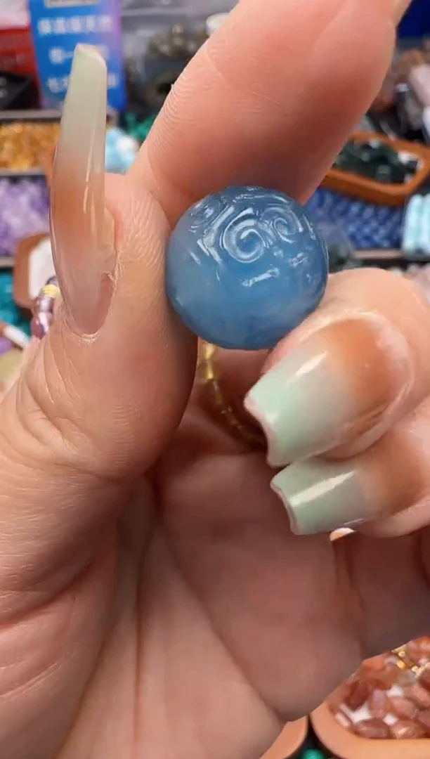 未镶嵌颈饰海蓝宝石41a拍二发一/12.10/1个15M