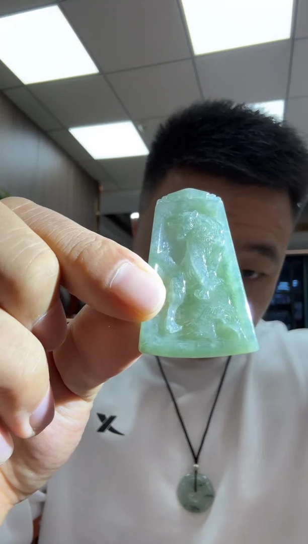 未镶嵌挂件翡翠A货翡翠多样性孤品