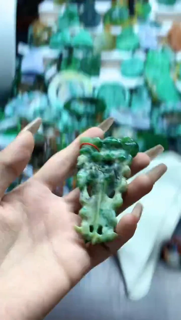 未镶嵌定制翡翠天然A货翡翠