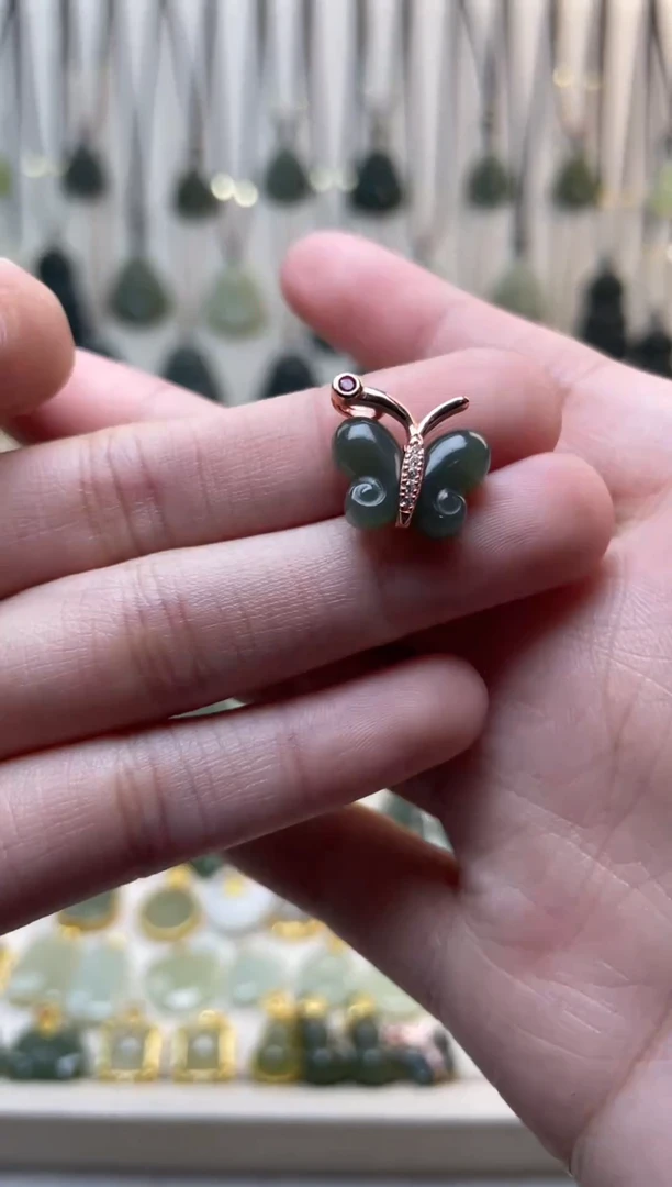 吊坠(不含链)银S925镶嵌和田玉蝴蝶