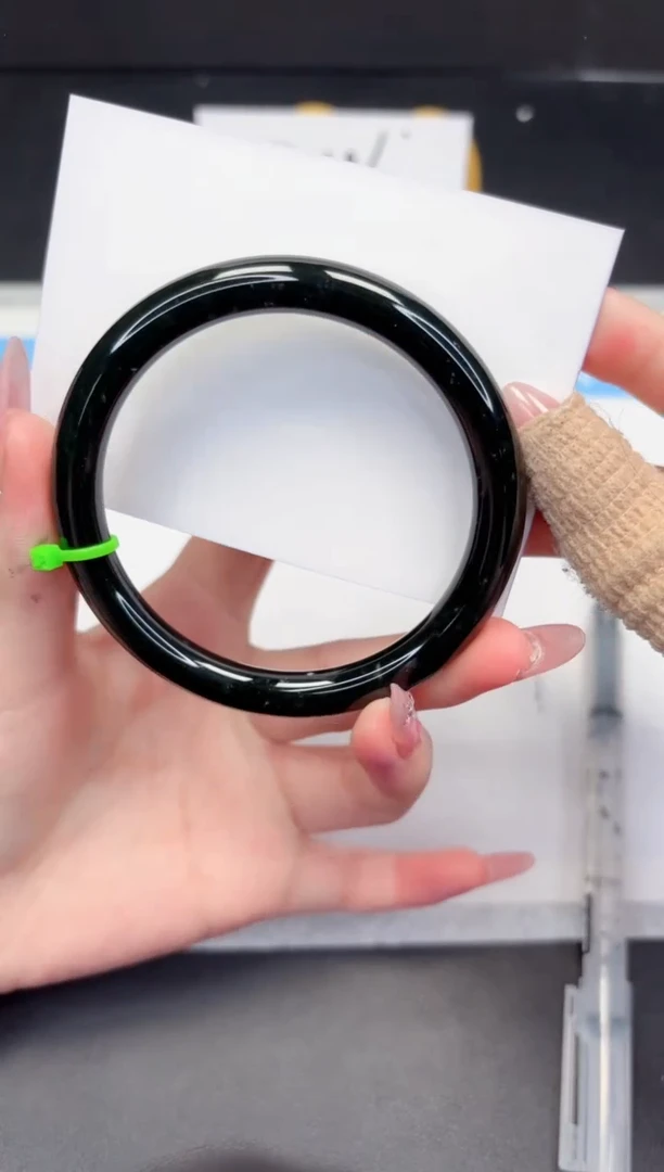 【闪购商品】和田玉手镯未镶嵌422-61.4