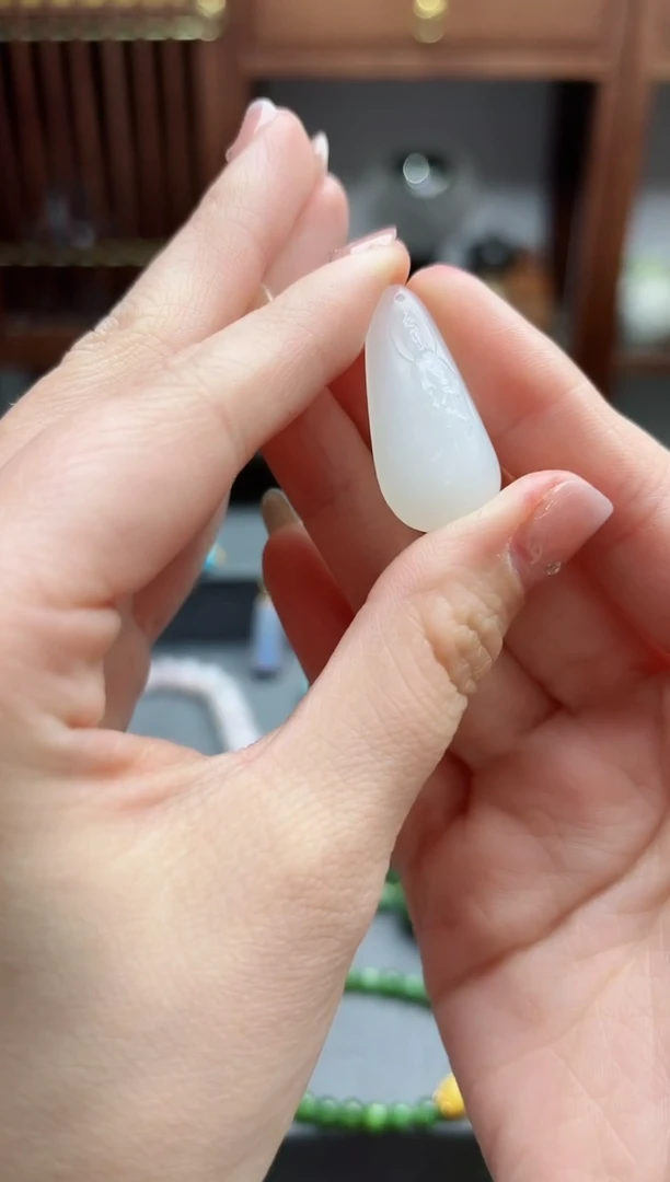 【闪购商品】和田玉吊坠未镶嵌白玉观音吊坠 QC