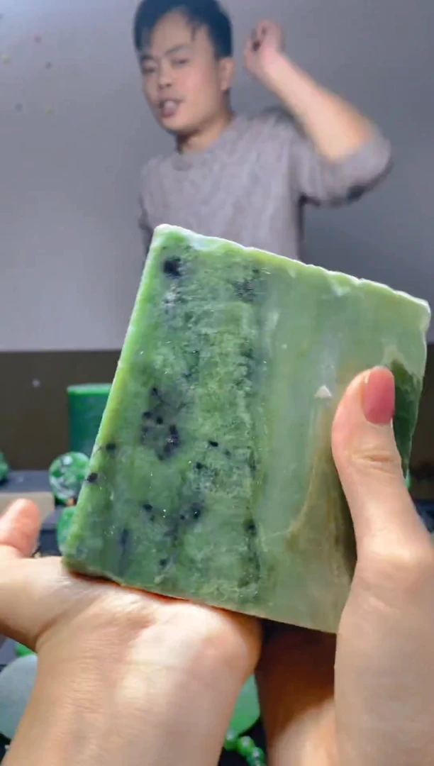 未镶嵌和田玉珠宝半成品1