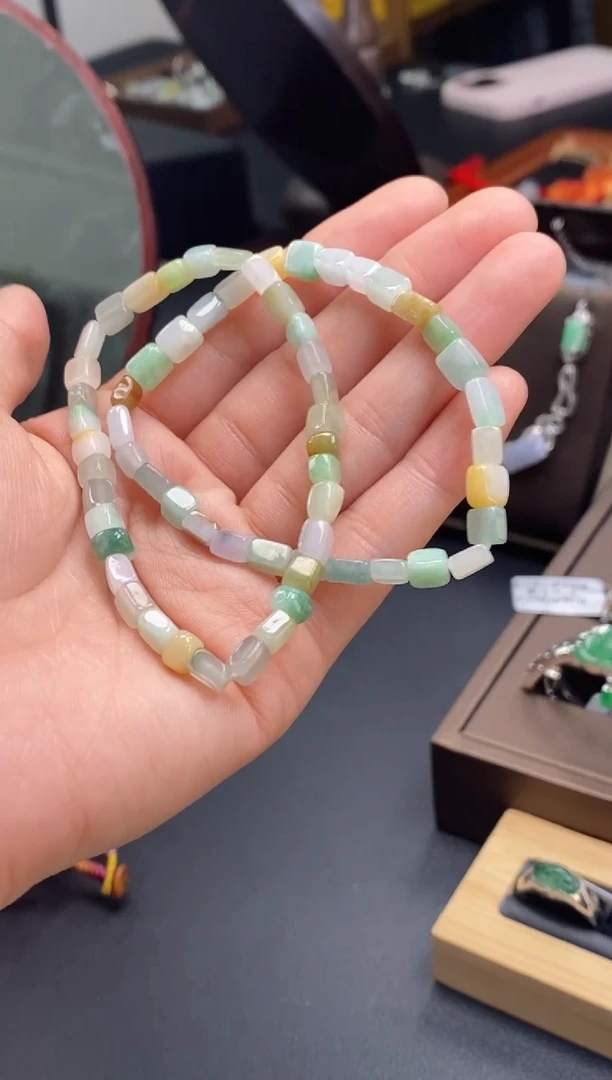 颈饰未镶嵌翡翠13223多样性发一