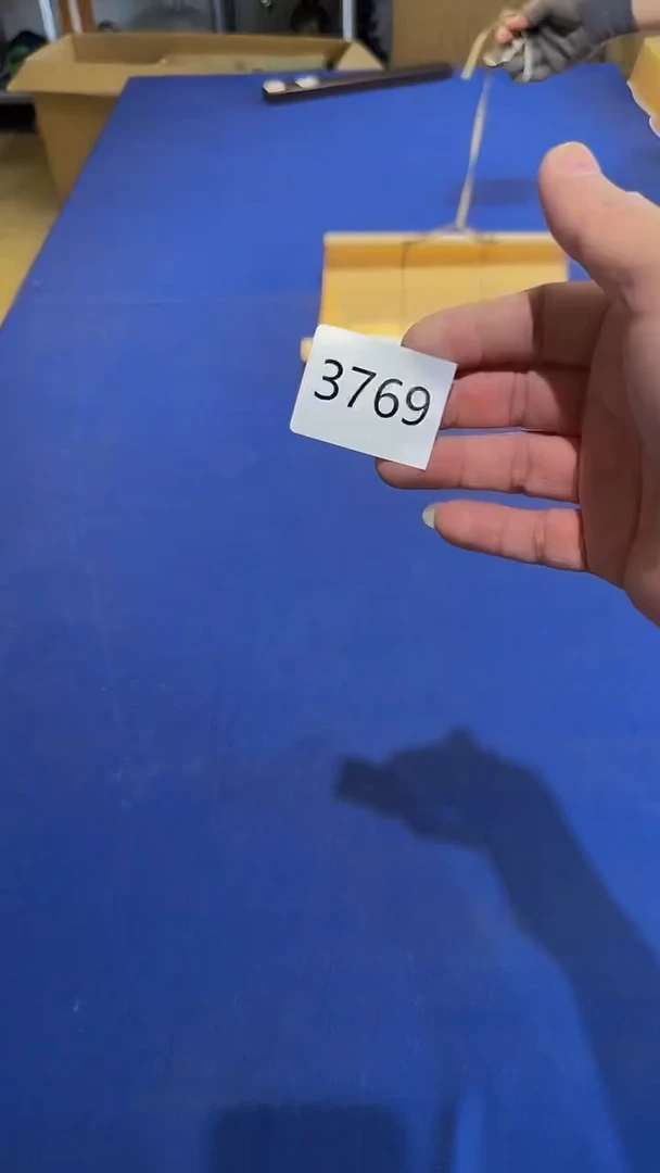 日瓷字画直播间放漏中