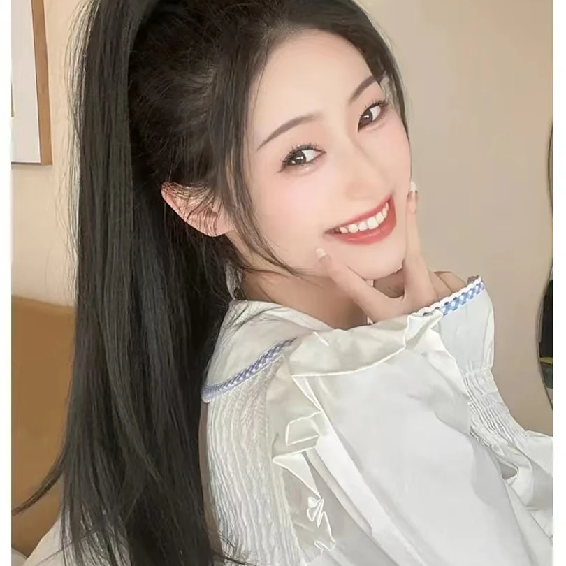 蓬松时尚直发抓夹马尾气质造型女网红自然温柔逼真