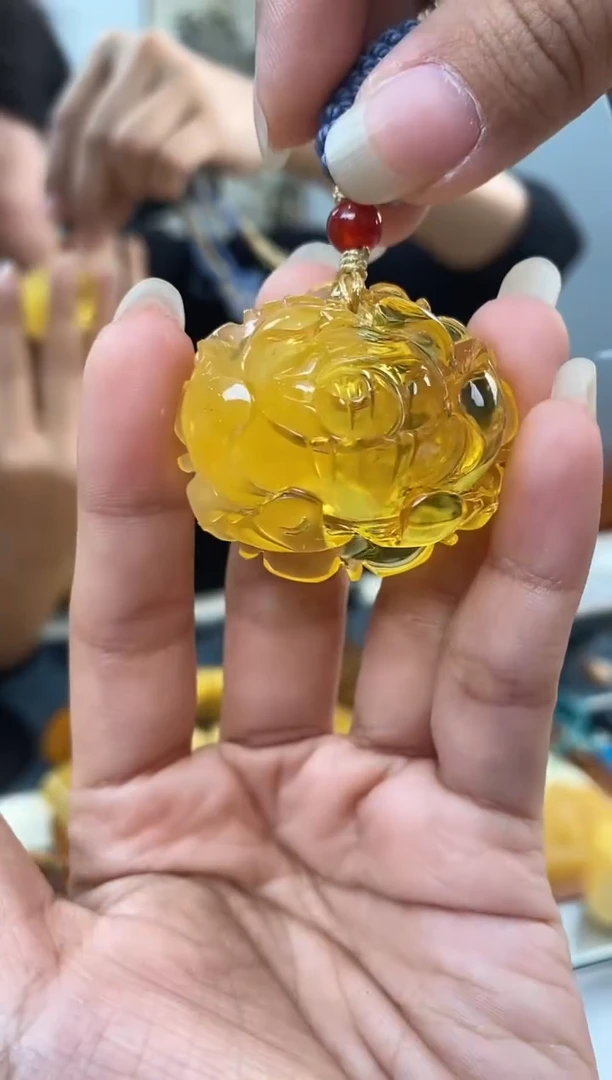 【闪购商品】琥珀裸石未镶嵌天然琥珀蜜蜡牡丹花