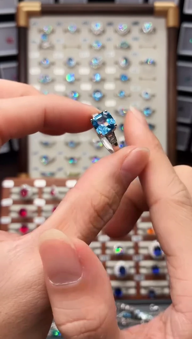 银S925镶嵌戒指海蓝宝石1888