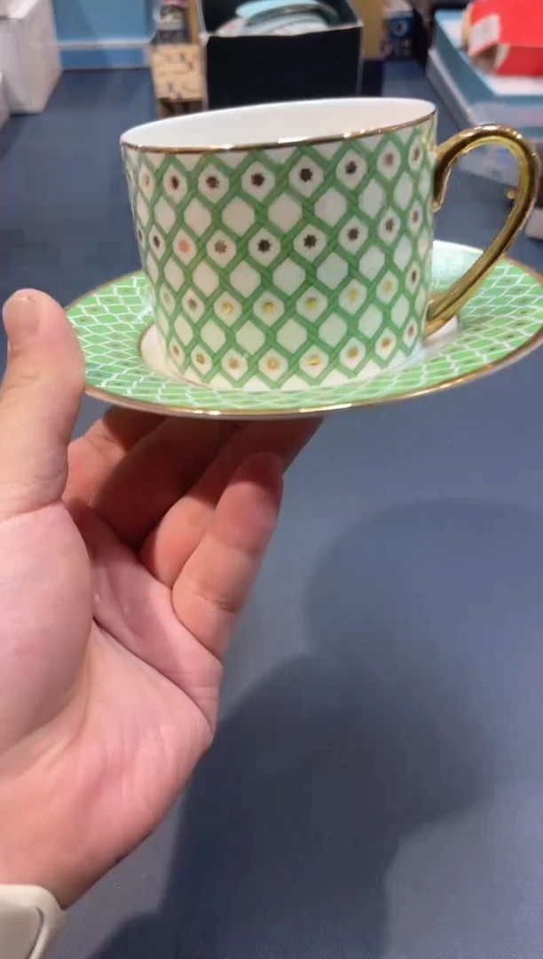 【闪购商品】碗E851-Y131全场正品，京东包邮