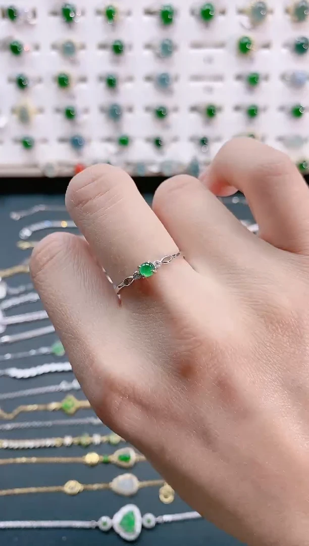 【闪购商品】翡翠戒指银S925镶嵌天然翡翠