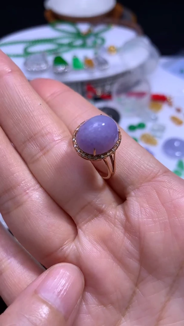 18K金镶嵌定制翡翠 蛋面戒指0