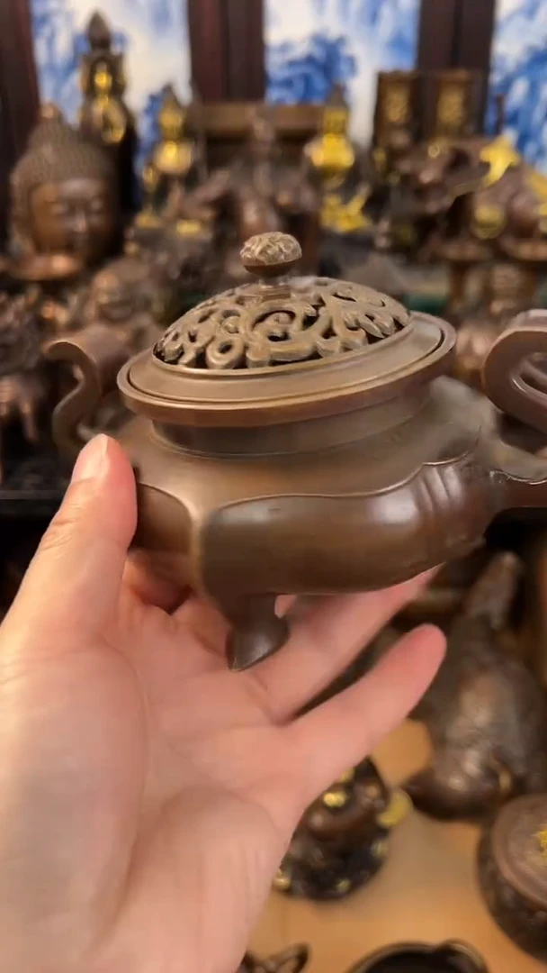 诚信经营  铜器摆件