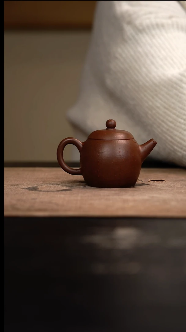 【闪购商品】紫砂茶壶巨轮珠紫泥85cc