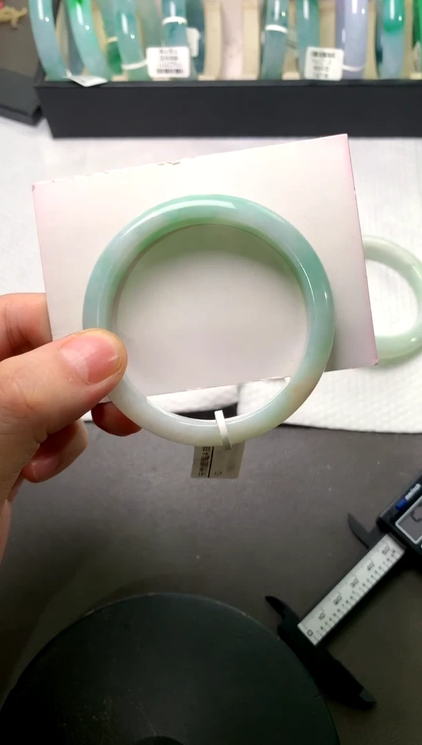 未镶嵌手镯翡翠55*10.5*6.8