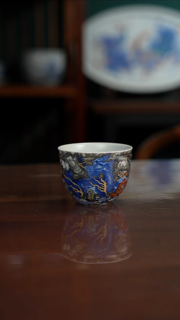 空山明月 新斗彩 墨麒麟