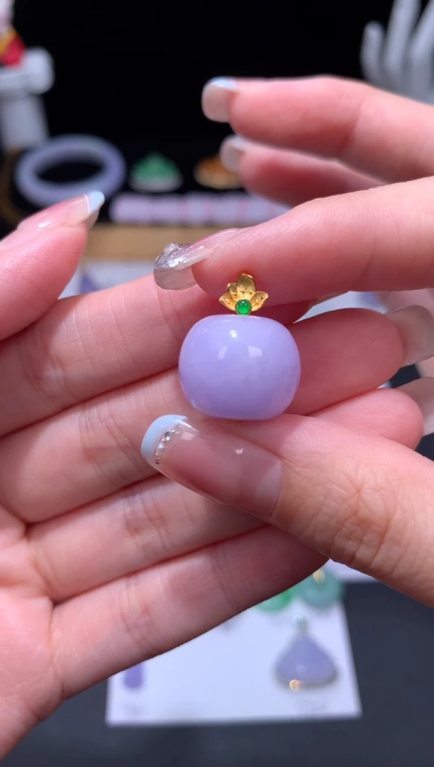 18K金镶嵌定制翡翠48小时鉴赏期 退货不扣服务费