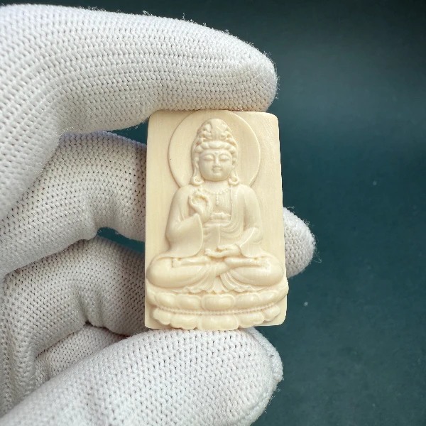 E7004天然猛犸牙雕刻牌39.3*25.6*12.4支持鉴定假一罚四