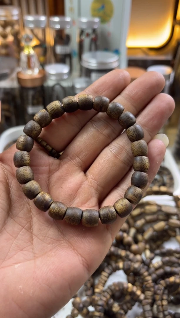 【闪购商品】沉香手串卡9 绿棋鼓珠单圈  多样性发其一