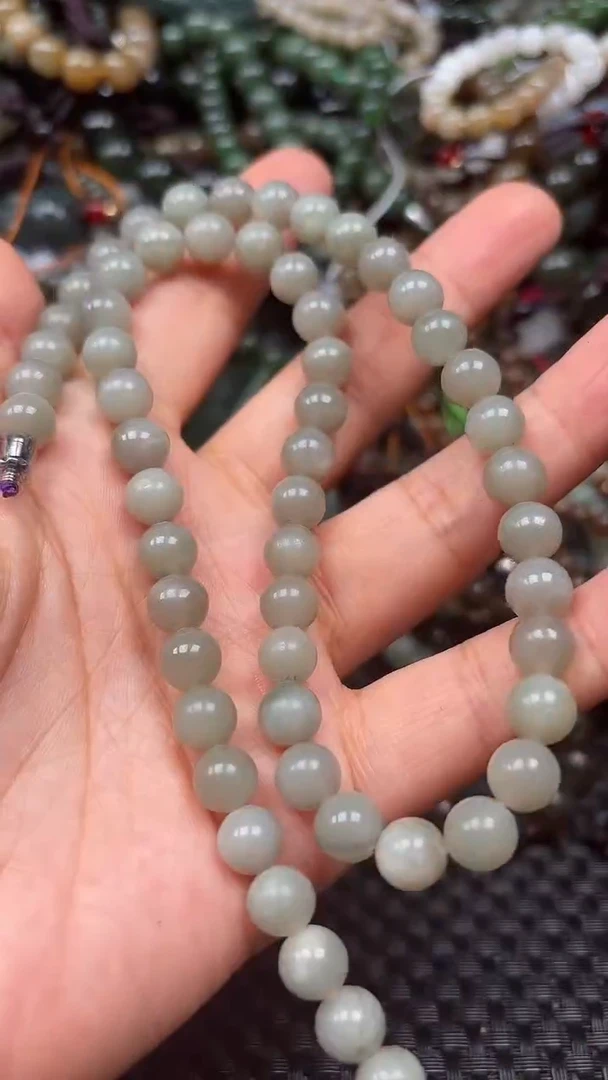 和田玉未镶嵌颈饰1