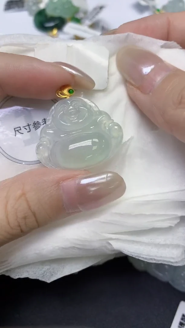 颈饰18K金镶嵌翡翠天然缅甸翡翠A货多样性发一件