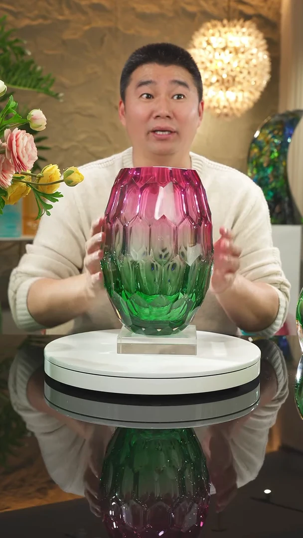 【闪购商品】摆件福利金红绿凹切面花瓶