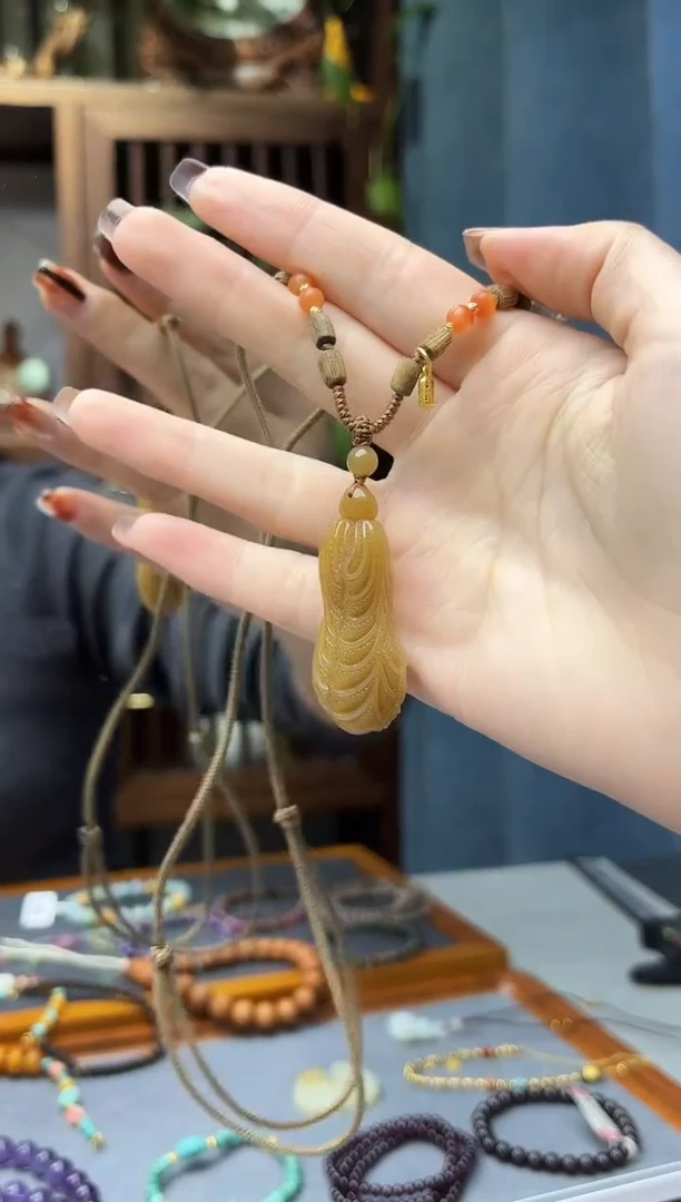 颈饰未镶嵌和田玉和田玉白菜吊坠HX