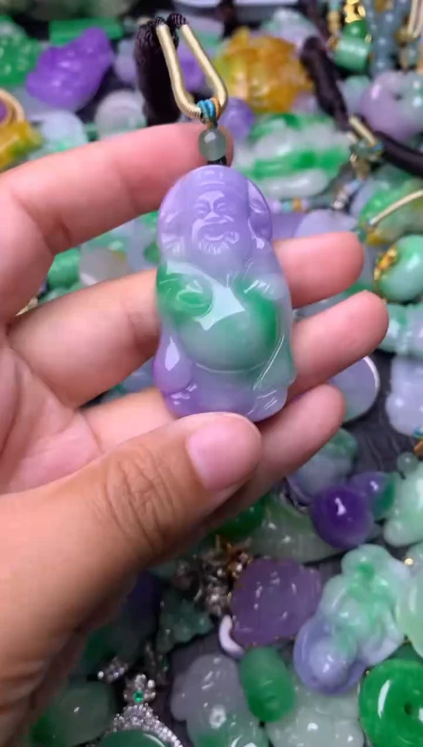 颈饰未镶嵌翡翠缅甸翡翠吊坠