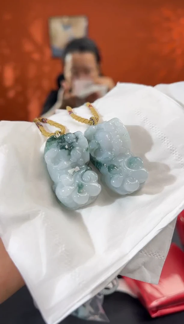 颈饰未镶嵌翡翠边城刀客/349022/多样性发一