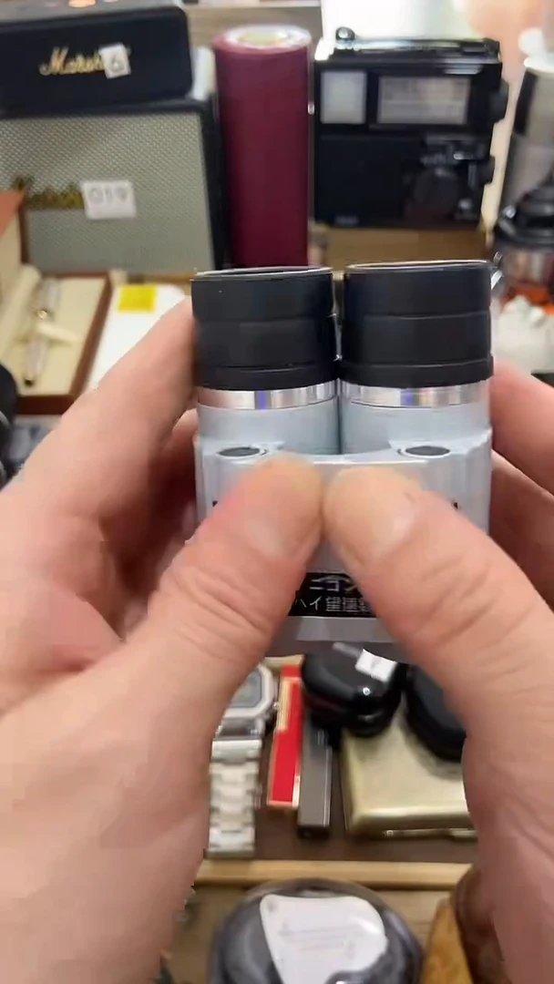 瓷片闪购商品  如图所示