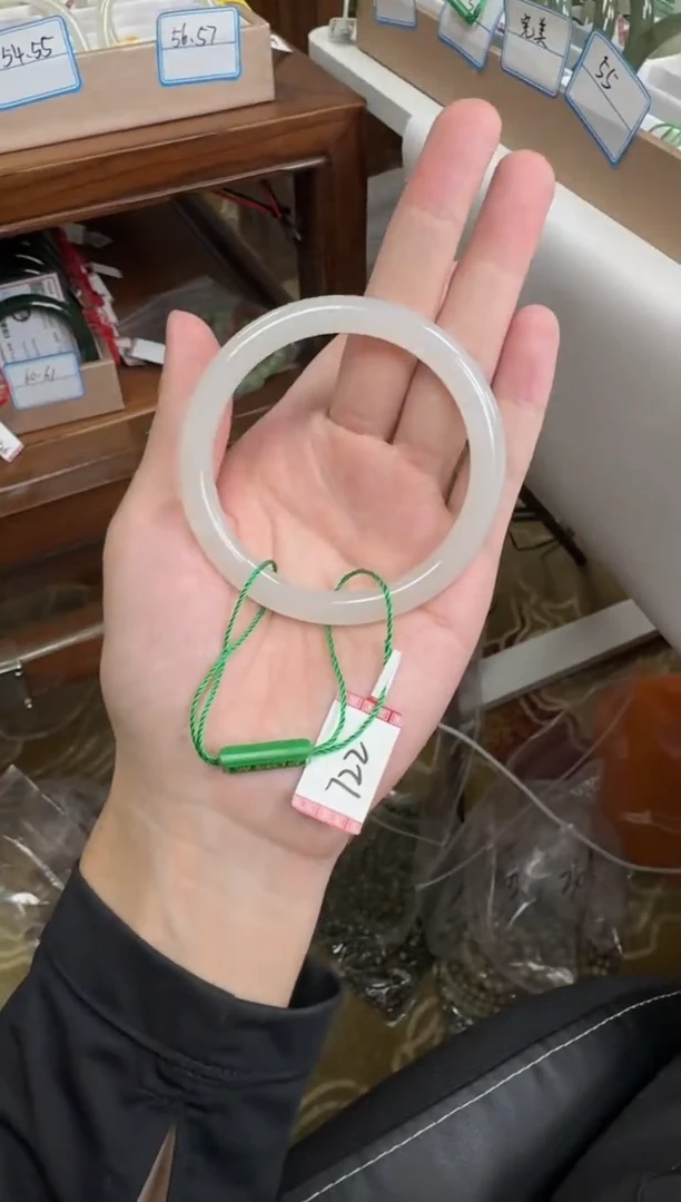 未镶嵌手镯和田玉58-722