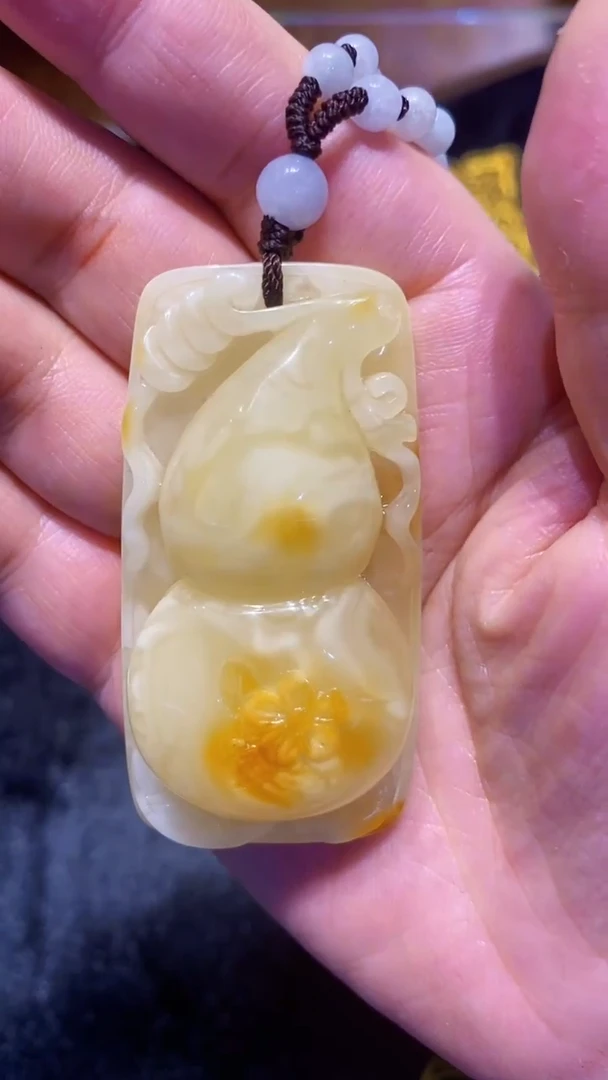 【闪购商品】琥珀吊坠(赠链)未镶嵌福禄生花013