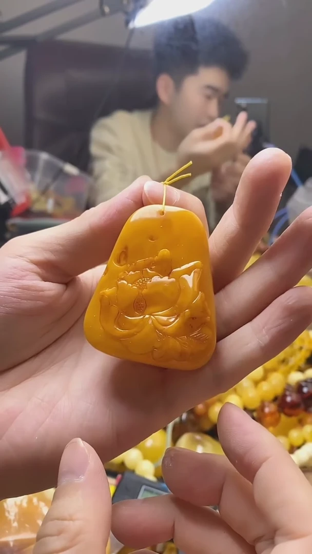 【闪购商品】琥珀珠宝奇石未镶嵌蜜蜡