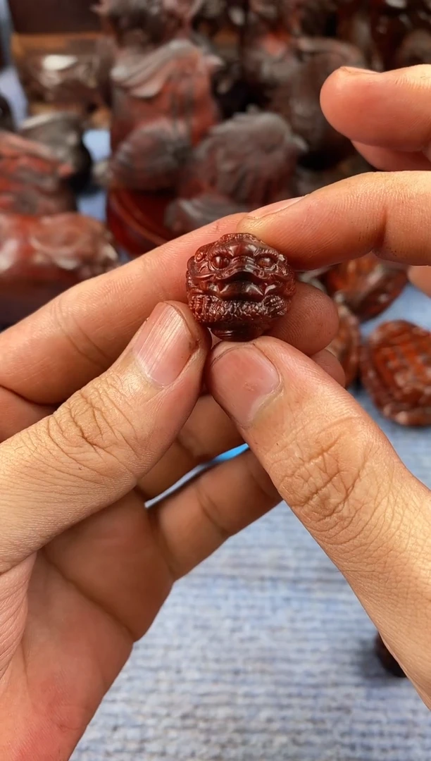 檀香紫檀（小叶紫檀）龙珠子2.0