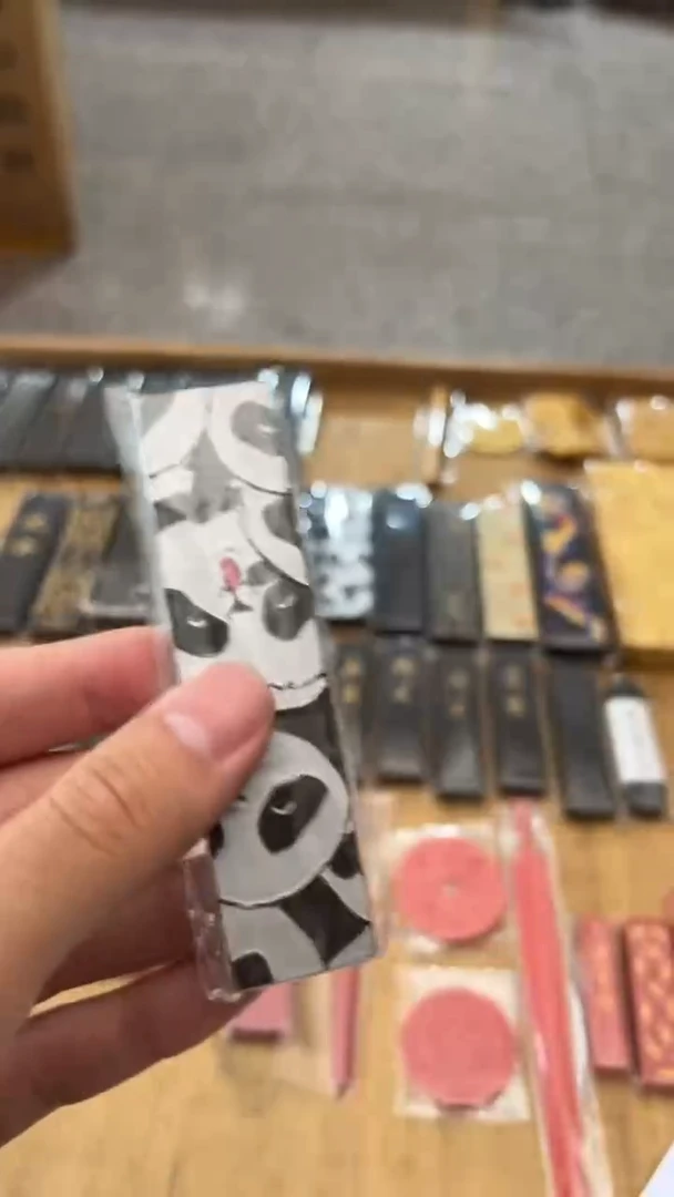 22号一两熊猫（古法顶烟）