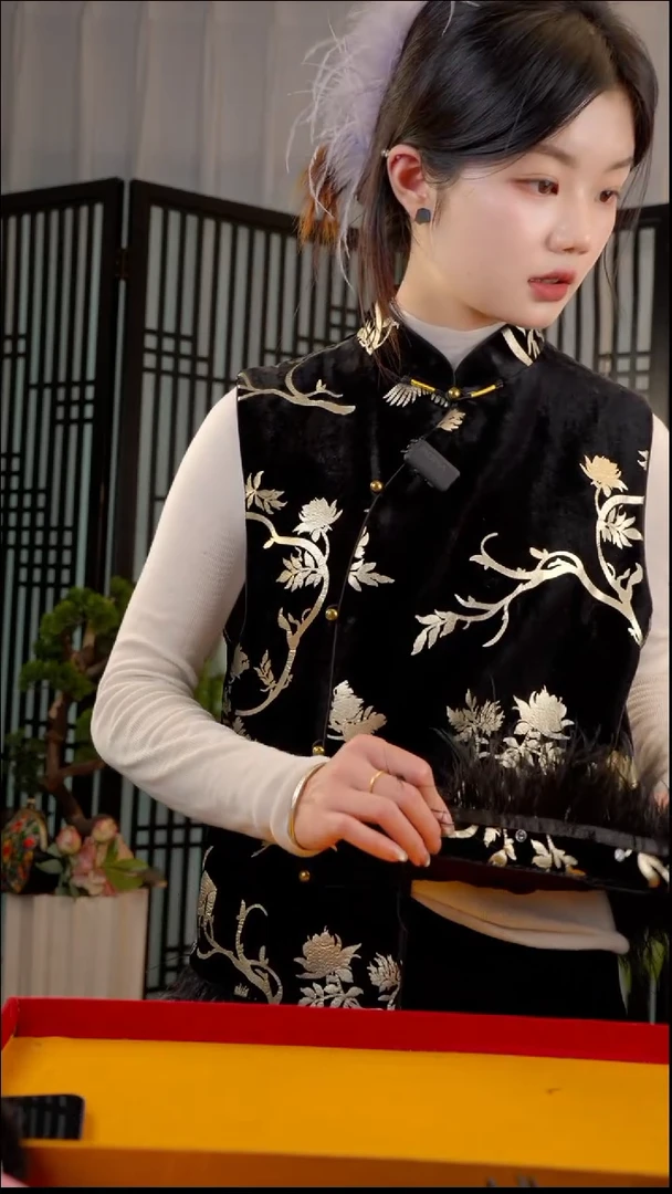 刺绣每****白XL 非遗苏绣绒花手工饰品