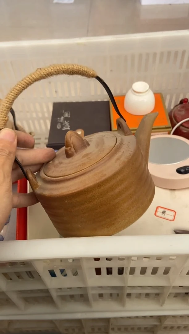 无运费险有瑕疵的摄影的产品有使用过的痕迹有点脏介意勿拍