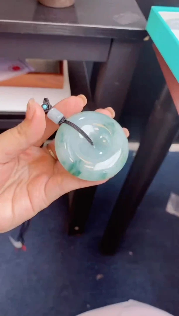 颈饰未镶嵌翡翠缅甸天然翡翠