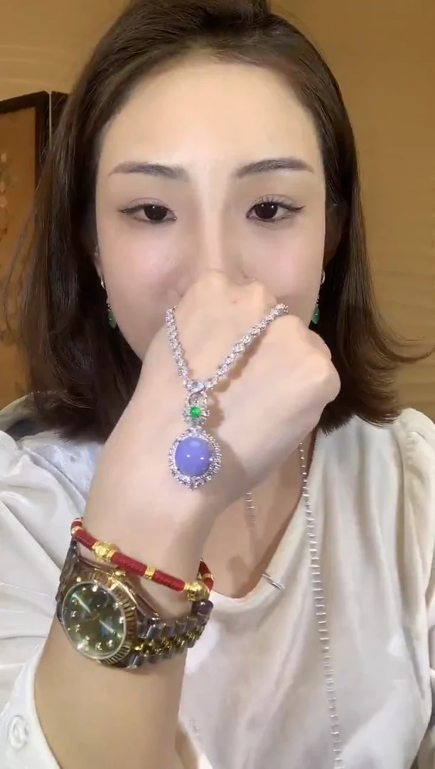 吊坠(不含链)18K金镶嵌翡翠A62 多样性发货一件