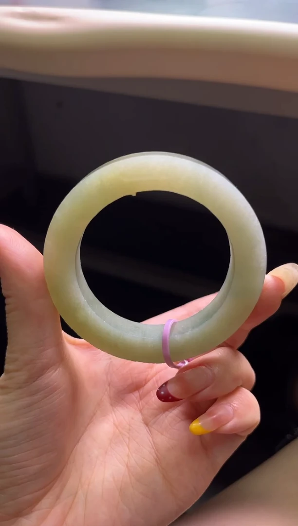 未镶嵌手镯定制翡翠冰黄加绿54-60