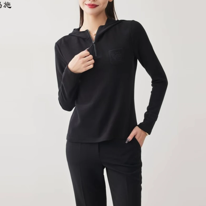 AMASS/阿玛施柔软舒适拉链戴帽卫衣5300662纯色百搭黑色