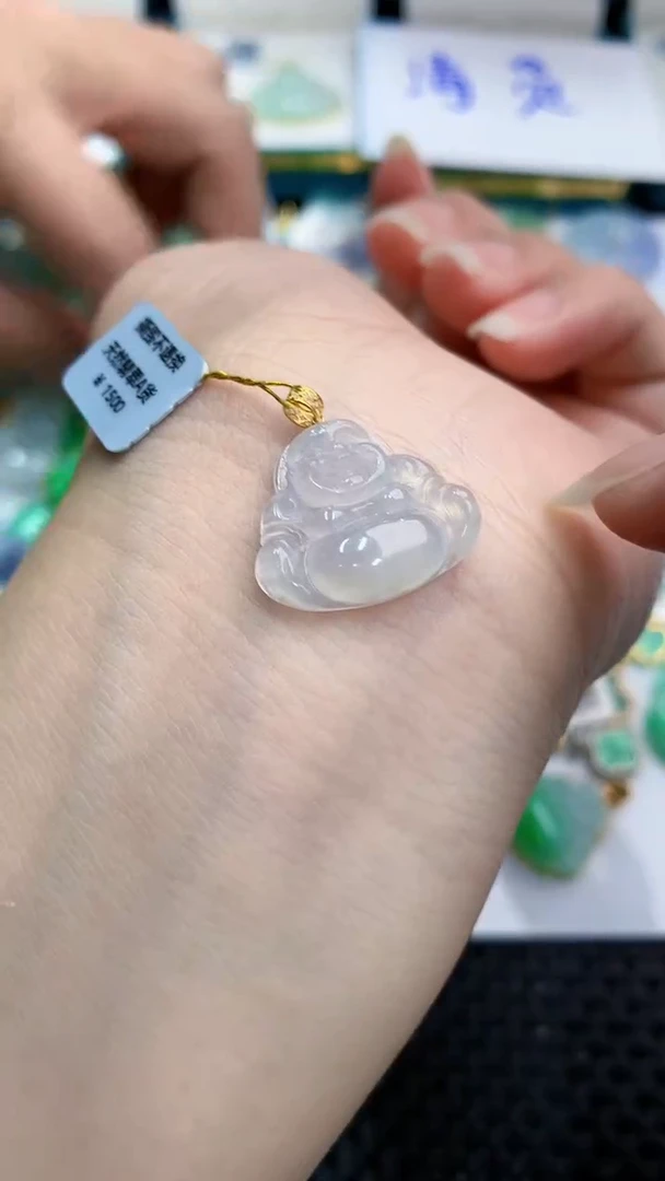 【闪购商品】翡翠颈饰18K金镶嵌            8