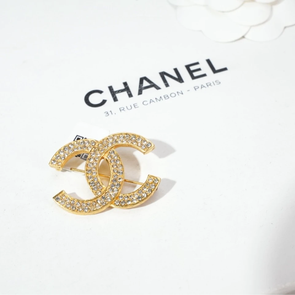 95新 Chanel/香奈儿 柚礼中古/香奈儿满钻双C胸针lz509527
