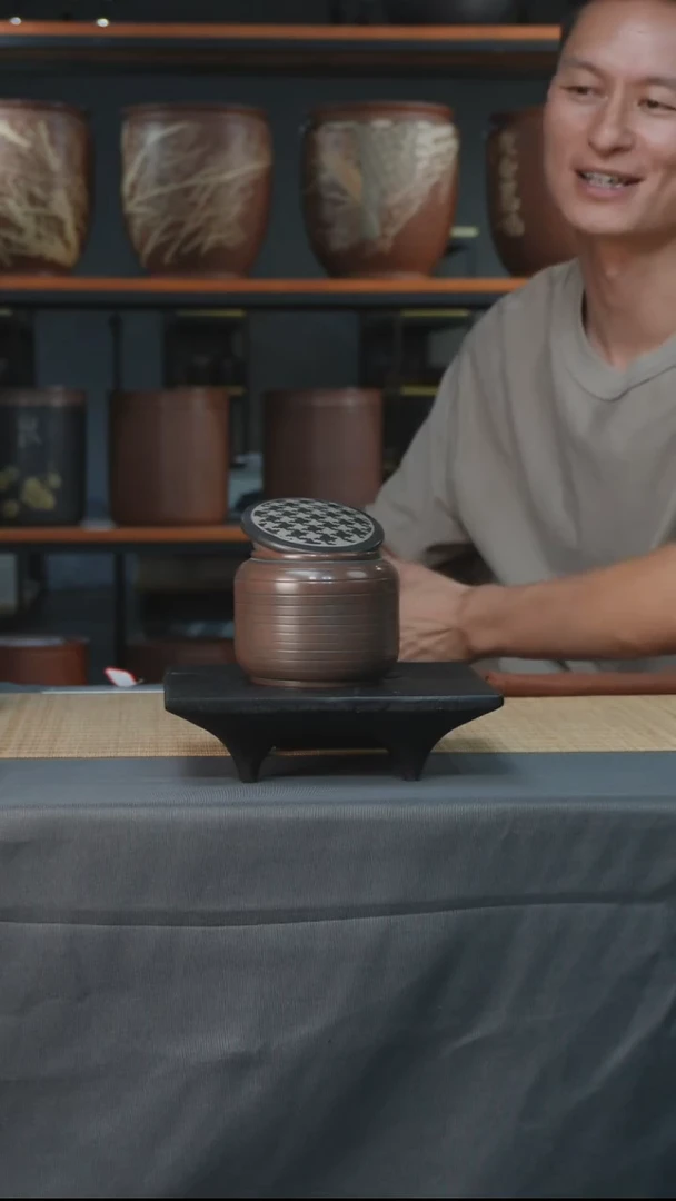 云水山涧建水紫陶100g醒茶罐 043