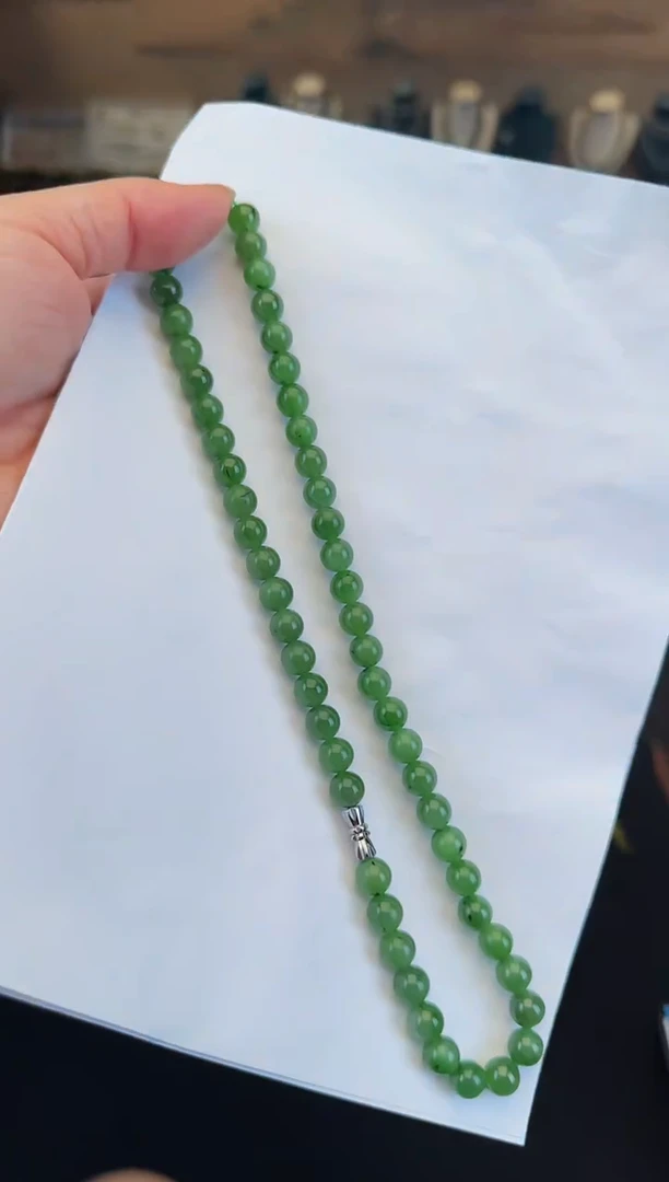颈饰未镶嵌和田玉卡8妈妈链
