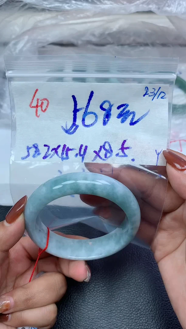 未镶嵌定制翡翠40毛货需精细抛光手镯拍一发一